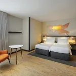 Hotel Doubletree By Hilton Paris 4*