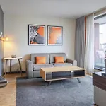 Doubletree By Hilton Paris Hotel Boulogne-Billancourt
