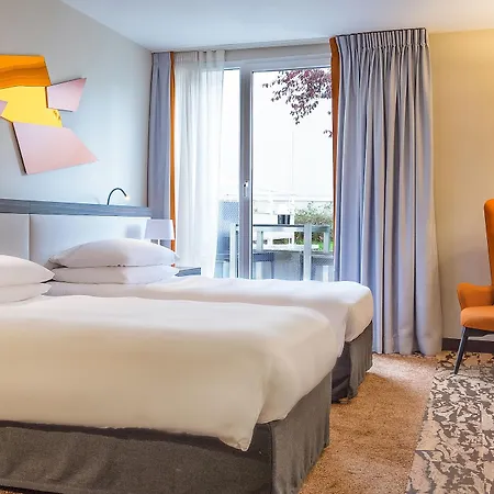 Radisson Blu Hotel, Paris Hotel 4*