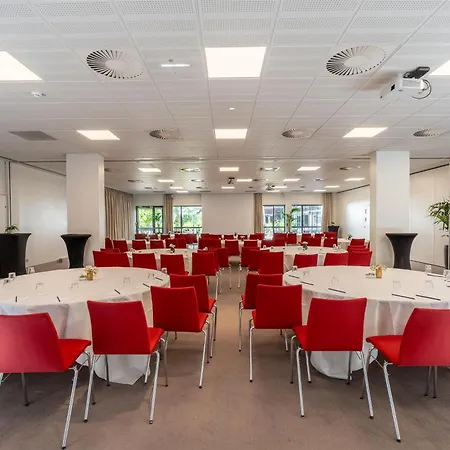 Radisson Blu Hotel, Paris 4* Μπουλόν-Μπιγιανκούρ