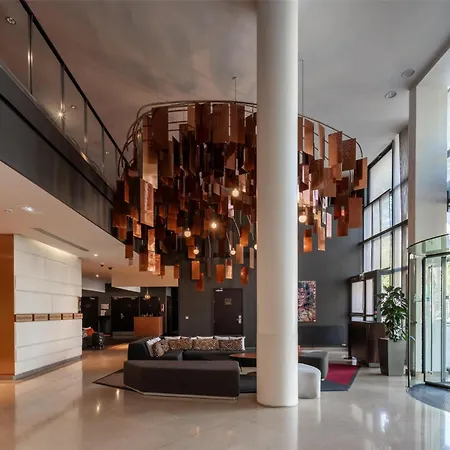 Radisson Blu Hotel, Paris Ξενοδοχείο Μπουλόν-Μπιγιανκούρ