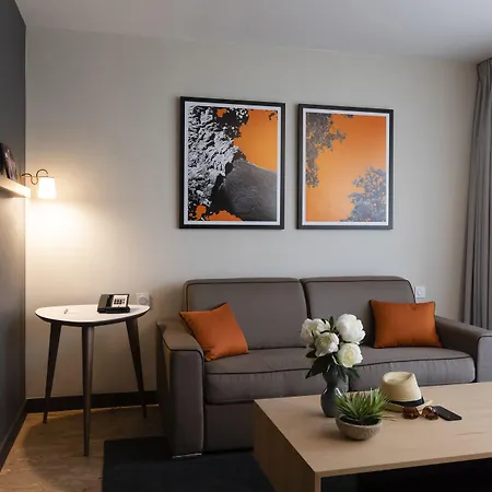 Doubletree By Hilton Paris Hotel Boulogne-Billancourt