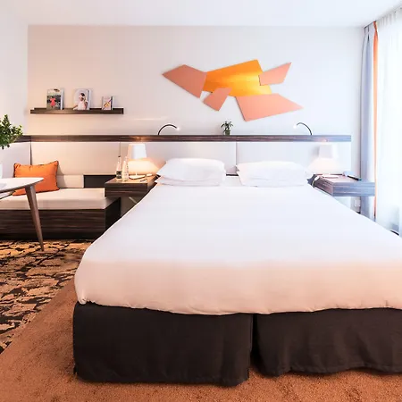 Doubletree By Hilton Paris Boulogne Hotel 4*