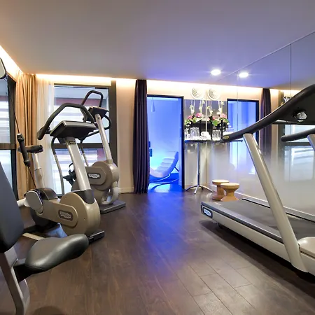 Doubletree By Hilton Paris Hotell 4*