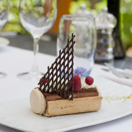 Doubletree By Hilton Paris Boulogne