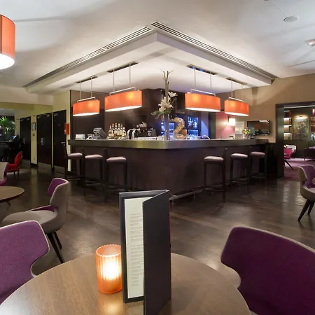 Doubletree By Hilton Paris Hotell