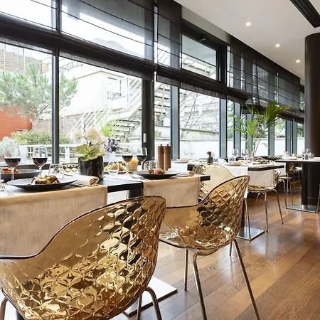 Hotel Doubletree By Hilton Paris 4*