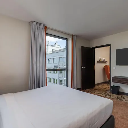 Doubletree By Hilton Paris 4* Boulogne-Billancourt