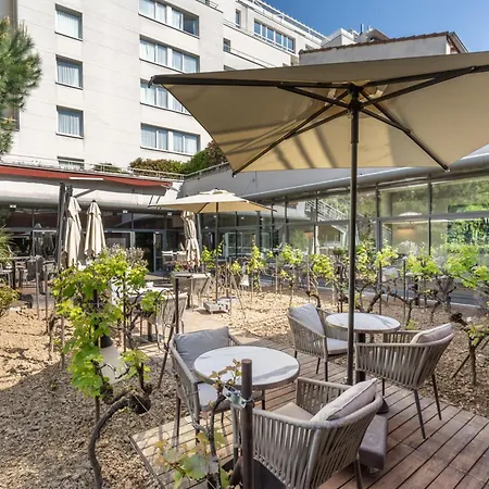 Doubletree By Hilton Paris Boulogne-Billancourt