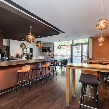 Doubletree By Hilton Paris Hotel Boulogne-Billancourt