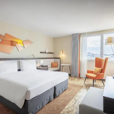 Hotel Doubletree By Hilton Paris