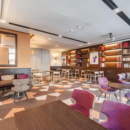 Hotel Doubletree By Hilton Paris 4*