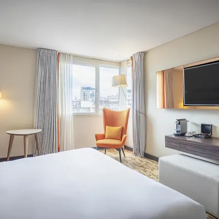 Doubletree By Hilton Paris Hotel Boulogne-Billancourt
