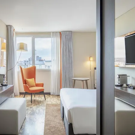 Hotel Doubletree By Hilton Paris Boulogne-Billancourt