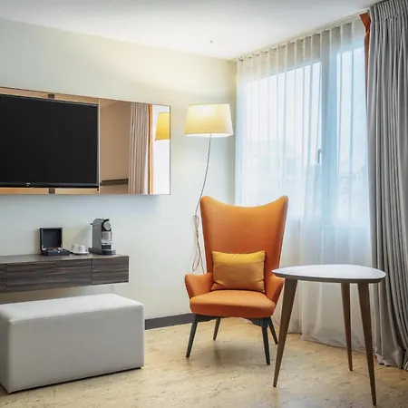 Doubletree By Hilton Paris Boulogne-Billancourt