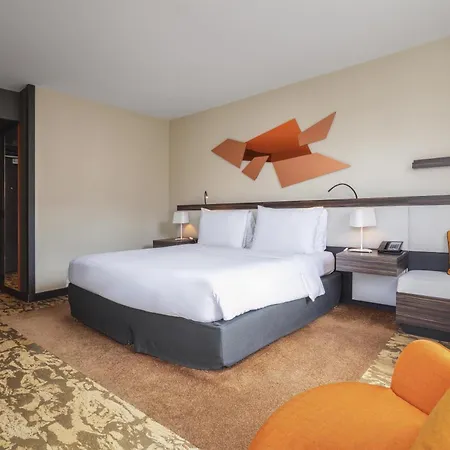 Hotel Doubletree By Hilton Paris