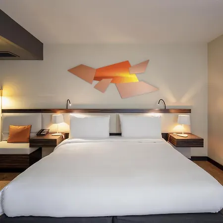 Doubletree By Hilton Paris 4*