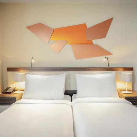 Doubletree By Hilton Paris 4*