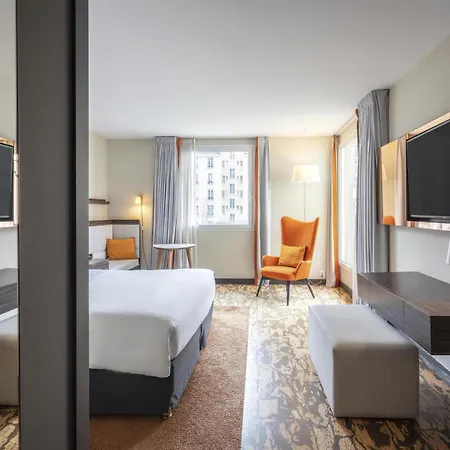 Hotel Doubletree By Hilton Paris 4*