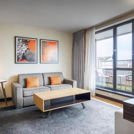 Hotel Doubletree By Hilton Paris
