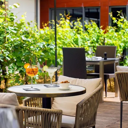 Hotell Doubletree By Hilton Paris