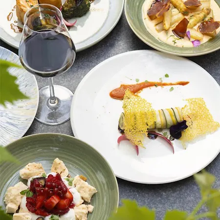 Doubletree By Hilton Paris