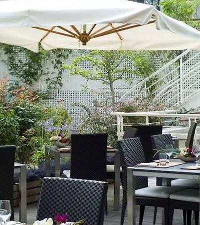 Hotel Doubletree By Hilton Paris