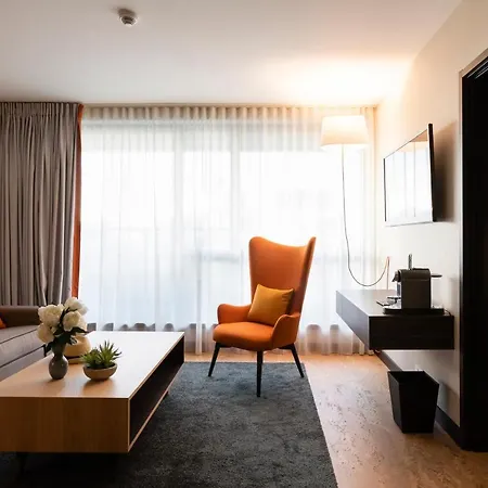 Hotel Radisson Blu Hotel, Paris 4*