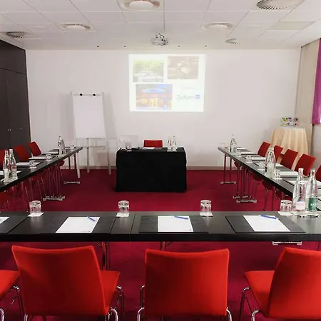 Doubletree By Hilton Paris