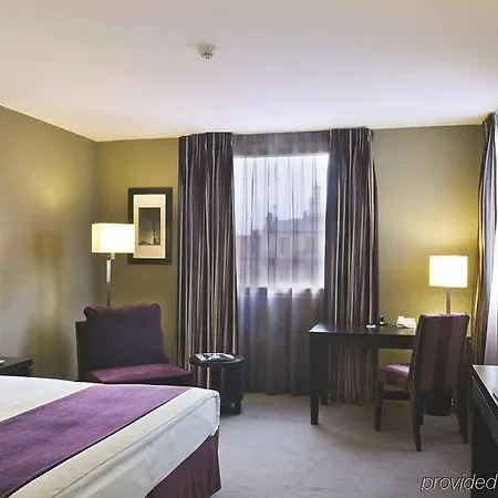 Doubletree By Hilton Paris 4*