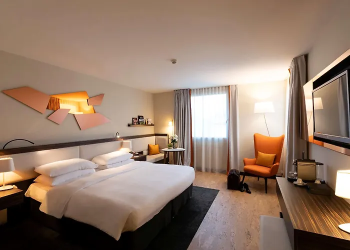 Hotel Doubletree By Hilton Paris Boulogne-Billancourt