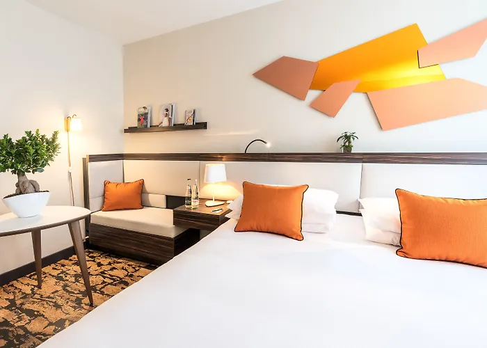 Doubletree By Hilton Paris Hotel Boulogne-Billancourt