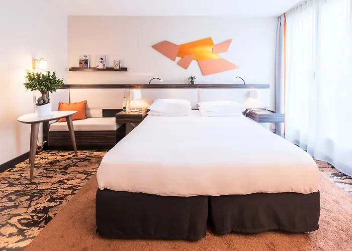 Doubletree By Hilton Paris Hotel 4*