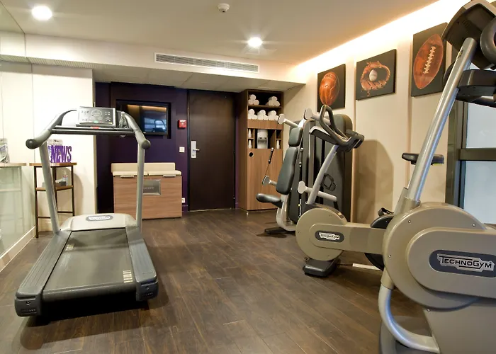 Doubletree By Hilton Paris Hotel 4*