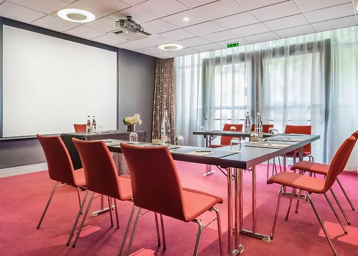 Doubletree By Hilton Paris