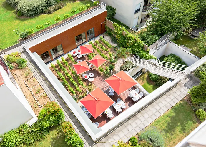 Doubletree By Hilton Paris Hotel Boulogne-Billancourt