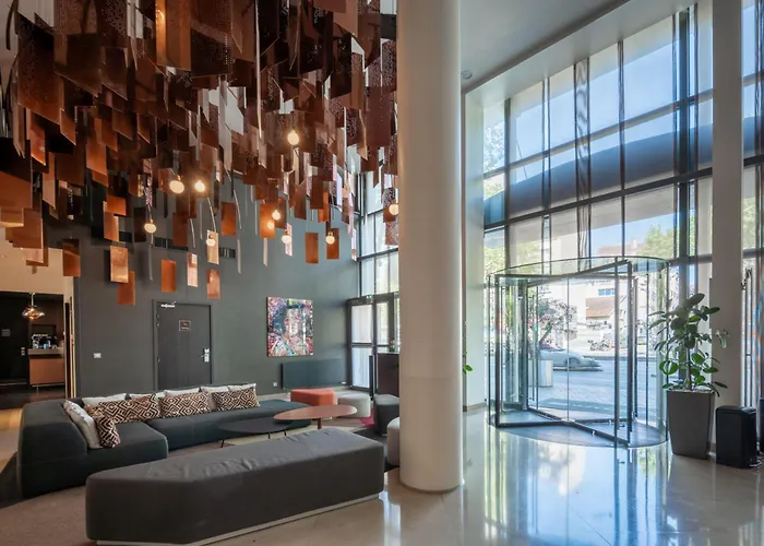 Hotel Doubletree By Hilton Paris Boulogne-Billancourt