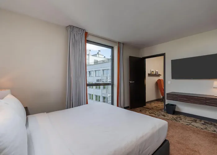 Doubletree By Hilton Paris 4* Boulogne-Billancourt