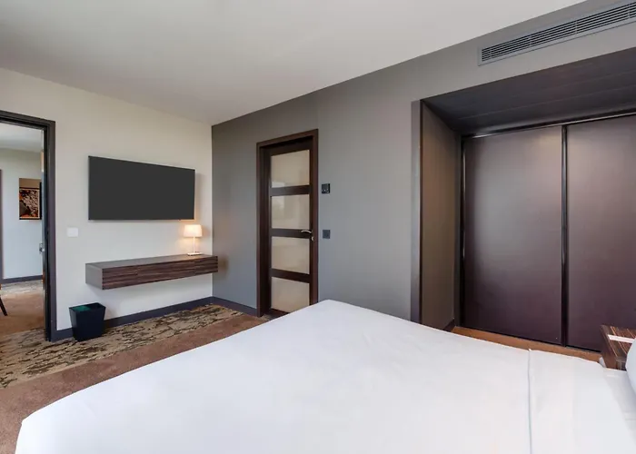 Doubletree By Hilton Paris 4* Boulogne-Billancourt