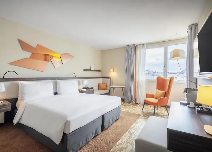 Hotel Doubletree By Hilton Paris
