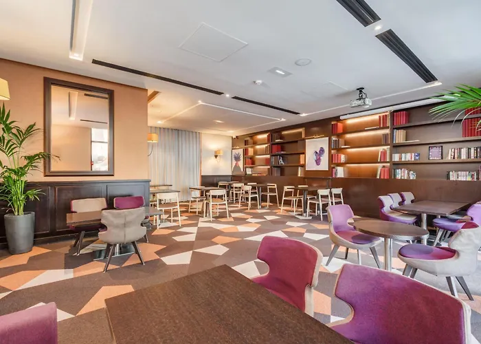 Hotel Doubletree By Hilton Paris 4*