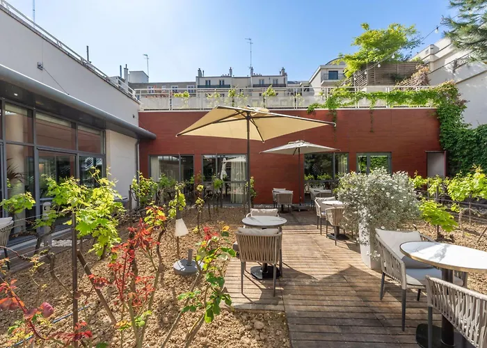 فندق Doubletree By Hilton Paris