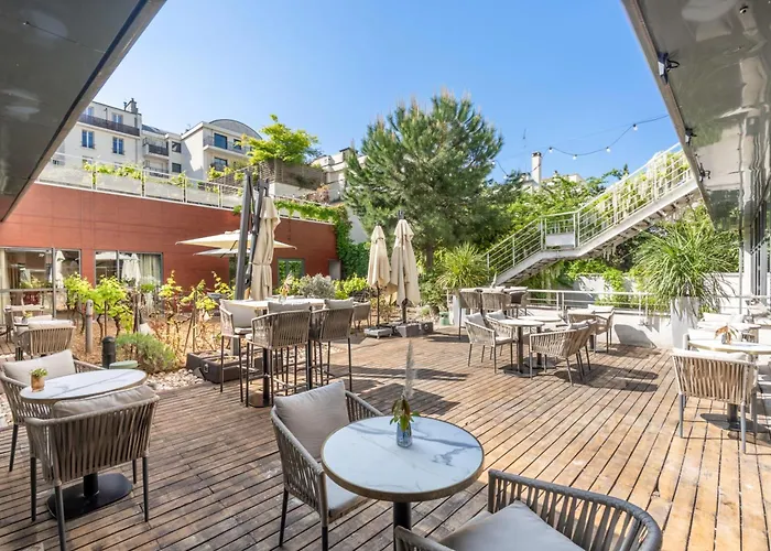 Doubletree By Hilton Paris 4*
