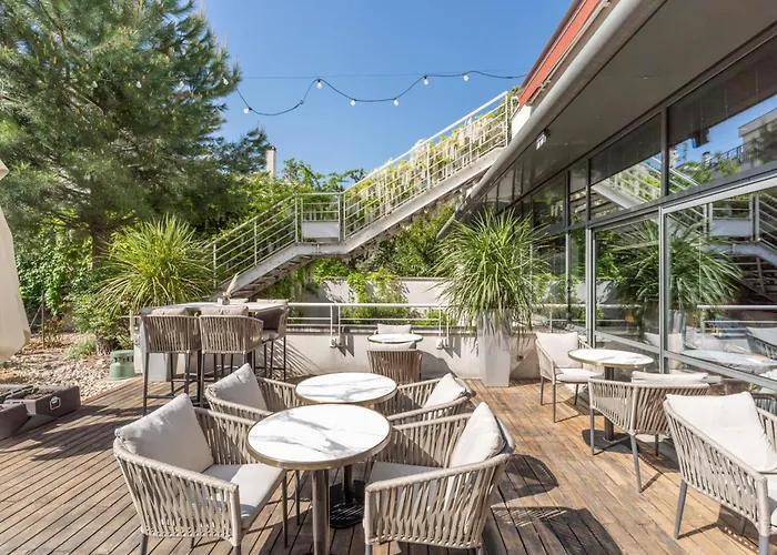 Doubletree By Hilton Paris Hotel Boulogne-Billancourt