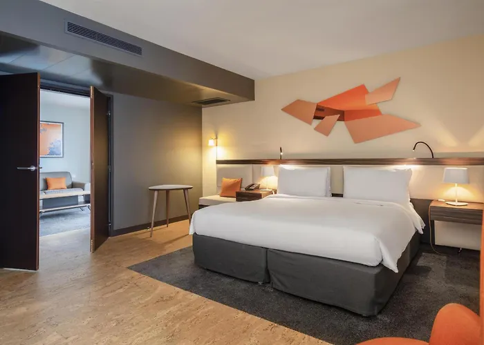 Doubletree By Hilton Paris
