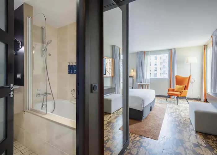 Doubletree By Hilton Paris Hotel