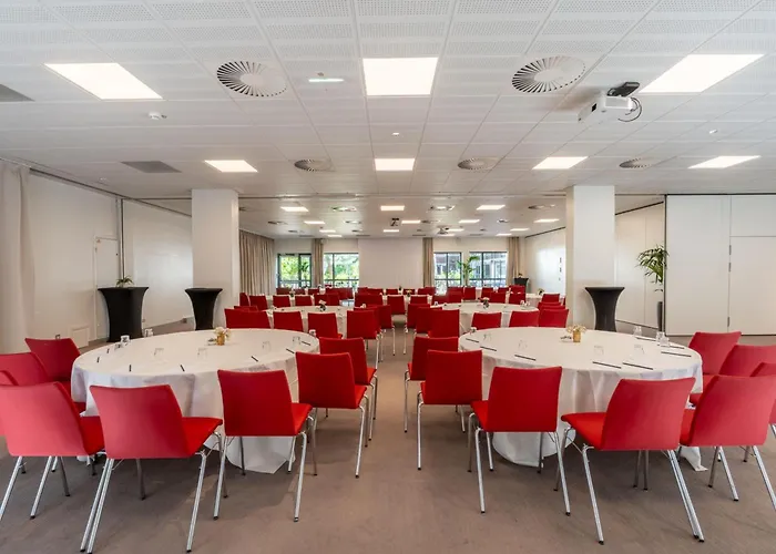 Doubletree By Hilton Paris 4*