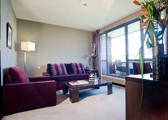 Hotel Doubletree By Hilton Paris 4*