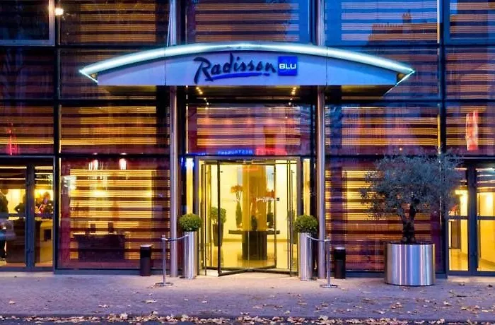 Doubletree By Hilton Paris Hotel Boulogne-Billancourt