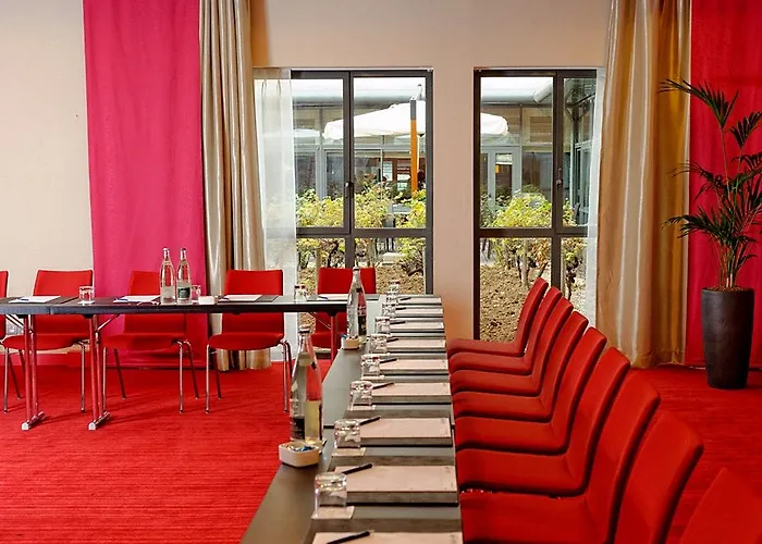 Hotel Doubletree By Hilton Paris Boulogne-Billancourt